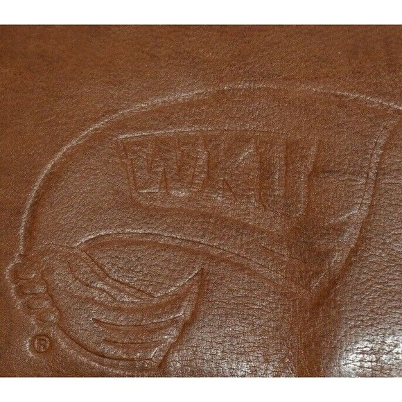 Nice Western Kentucky University WKU Logo Hilltoppers Soft Brown Leather Wallet - Picture 7 of 7